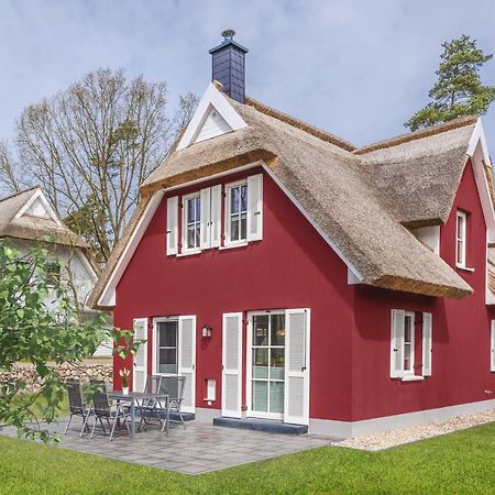 Reetdachhaus Am Haff Mit Sauna, Terrasse, Wlan Zirchow Экстерьер фото